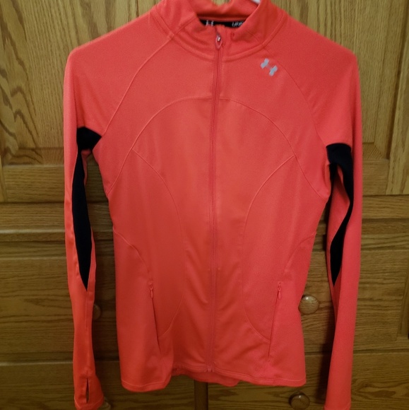 Like New Under Armour matching Athletic Suit - Picture 5 of 8